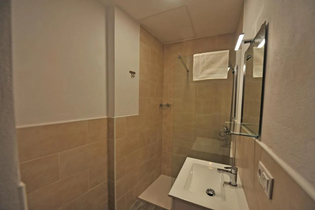 Apartment Apartamentos Casa Rosaleda Jerez de la Frontera Spanien
